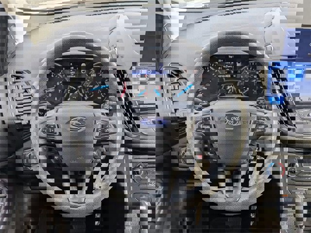 Certified 2017 Ford Escape SE w/ Equipment Group 201A image 15