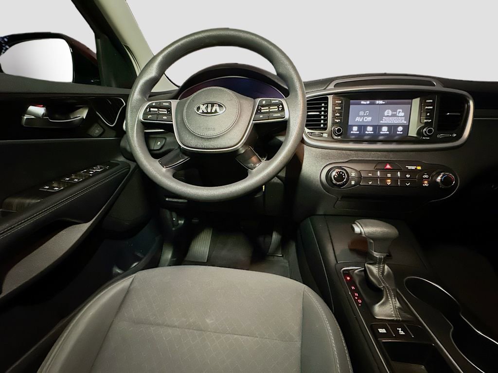 Used 2020 Kia Sorento AWD V6 image 32
