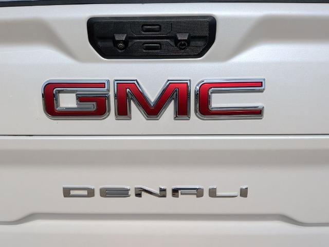 Used 2023 GMC Sierra 3500 Denali w/ Denali Ultimate Package AWD/4WD image 37