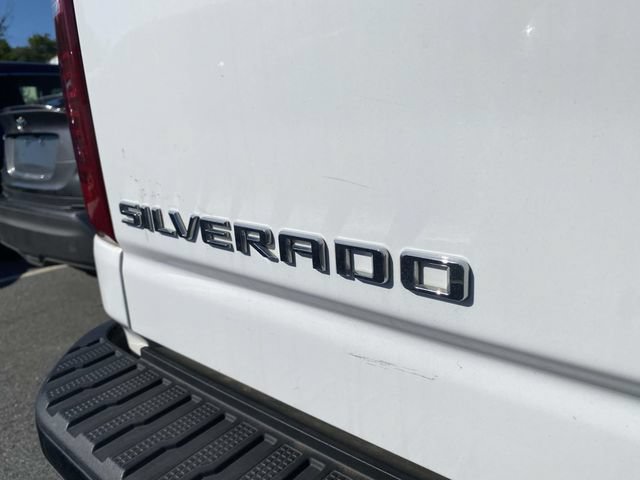 Used 2024 Chevrolet Silverado 2500 Custom w/ Custom Value Package AWD/4WD image 12
