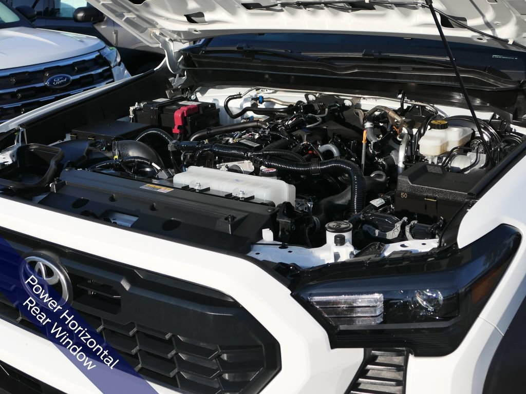 Used 2025 Toyota Tacoma TRD Off-Road AWD/4WD image 30