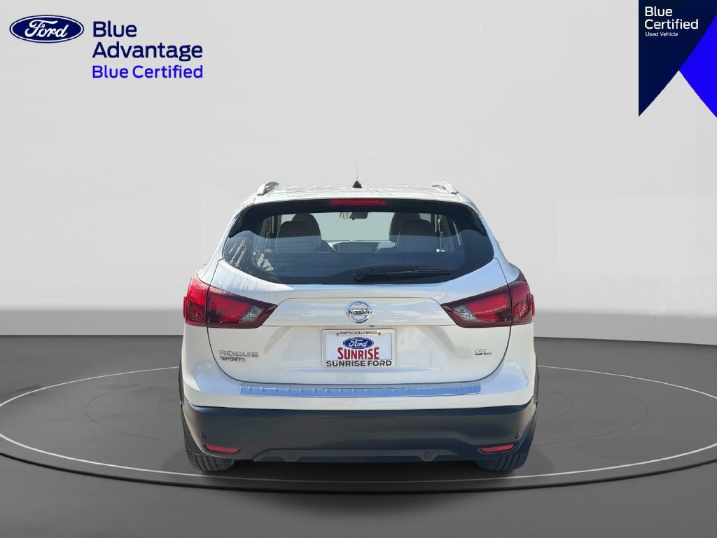 Used 2019 Nissan Rogue Sport SL FWD image 6