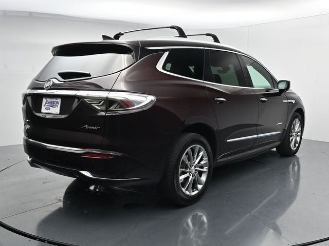 Used 2022 Buick Enclave Avenir w/ Avenir Technology Package AWD/4WD image 9