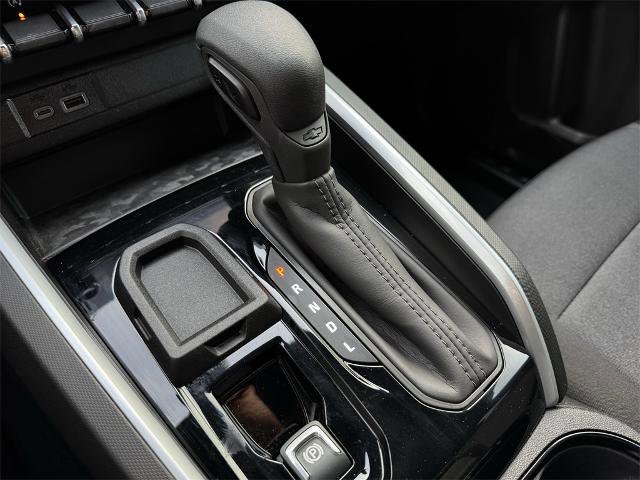 Used 2026 Chevrolet Colorado W/T w/ WT Custom Package image 25