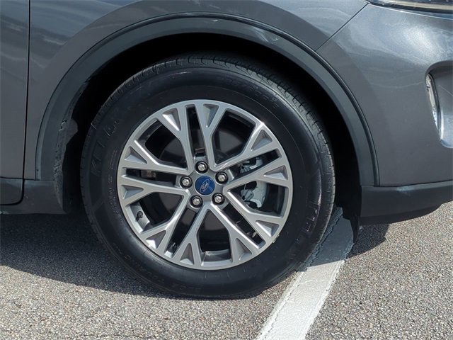 Certified 2022 Ford Escape SEL image 11