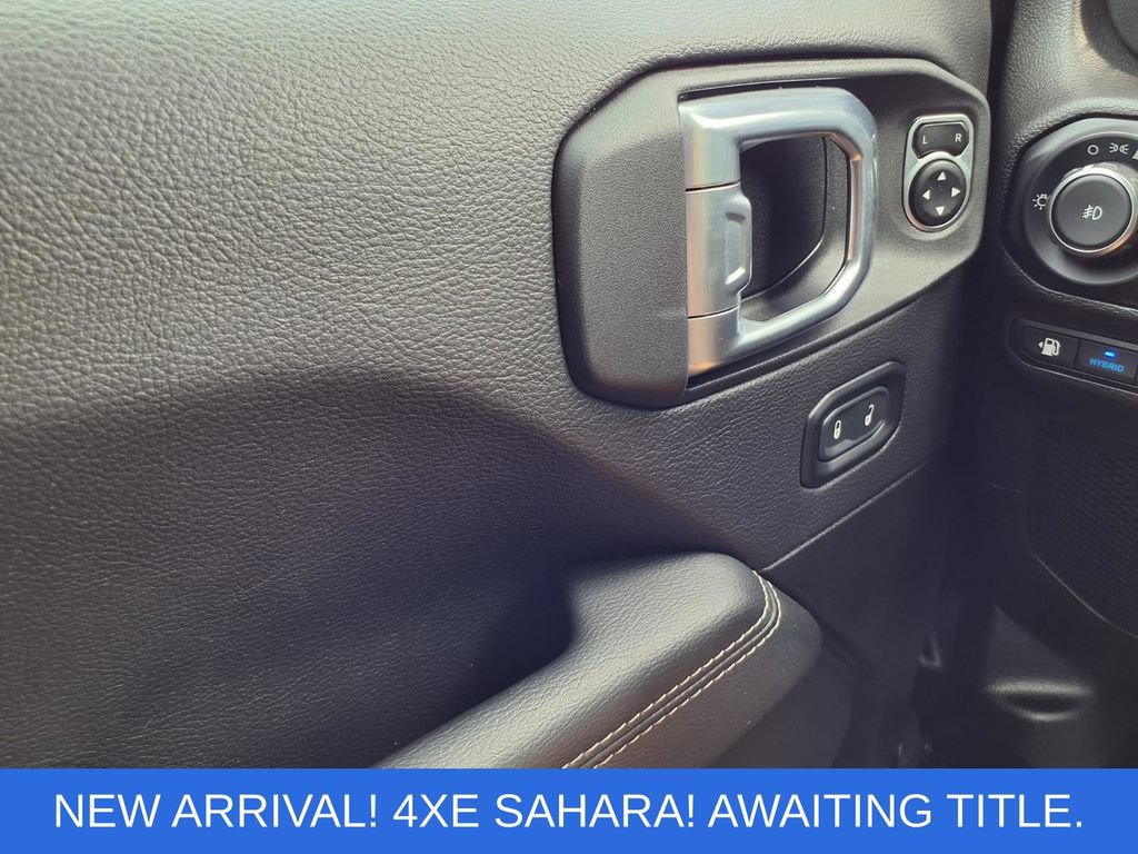 Used 2023 Jeep Wrangler Unlimited Sahara w/ Cold Weather Group AWD/4WD image 19