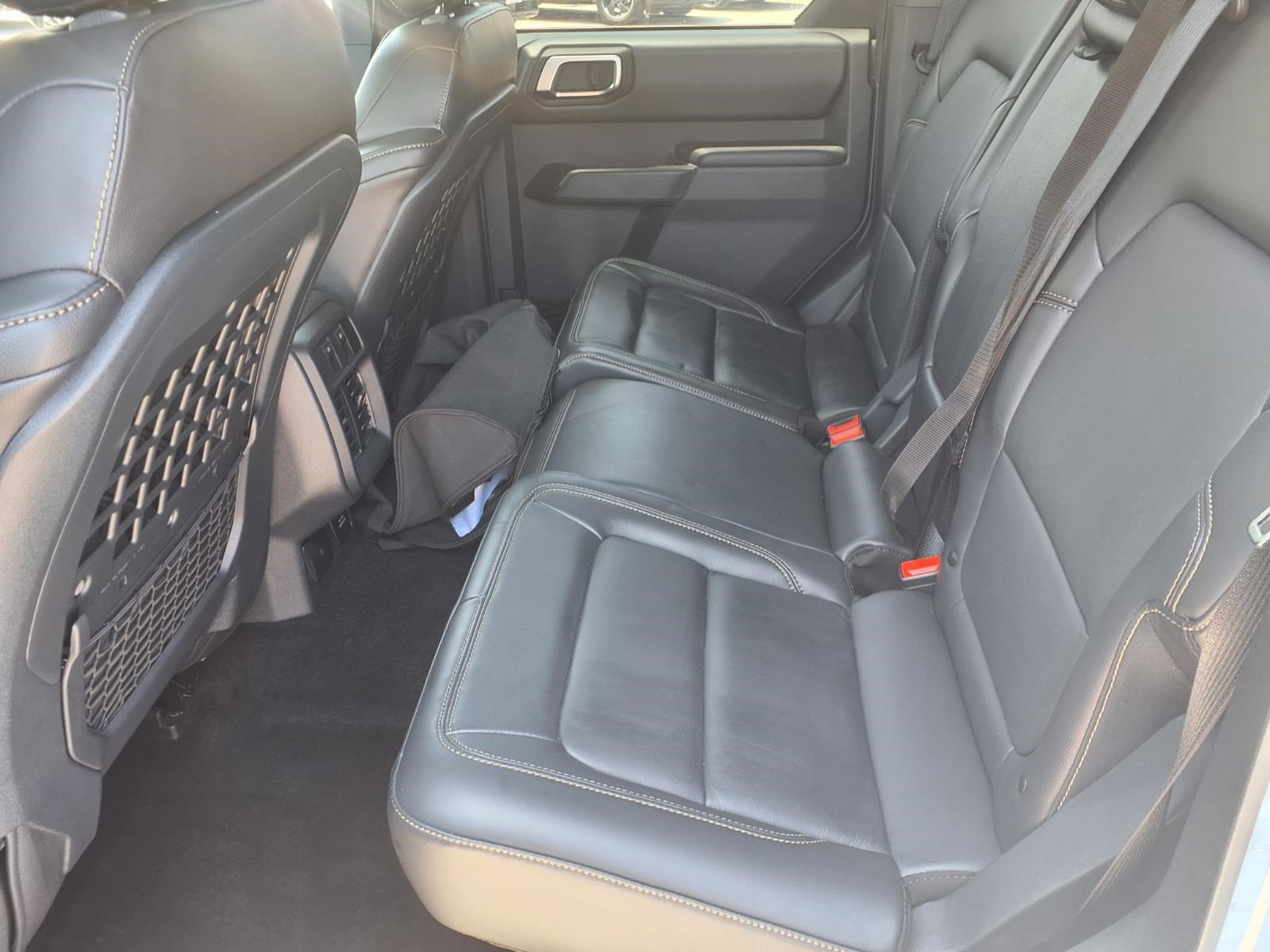 Certified 2025 Ford Bronco Badlands AWD/4WD image 10