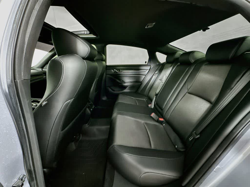 Used 2021 Honda Accord Sport image 14