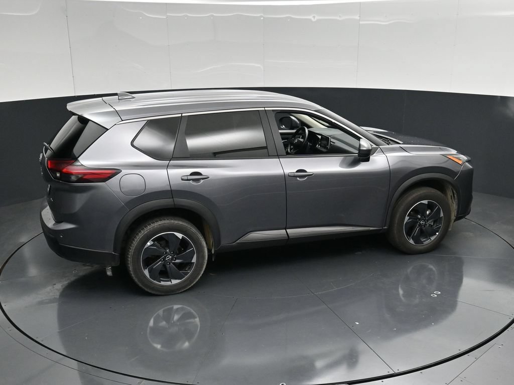 Used 2025 Nissan Rogue SV AWD/4WD image 35