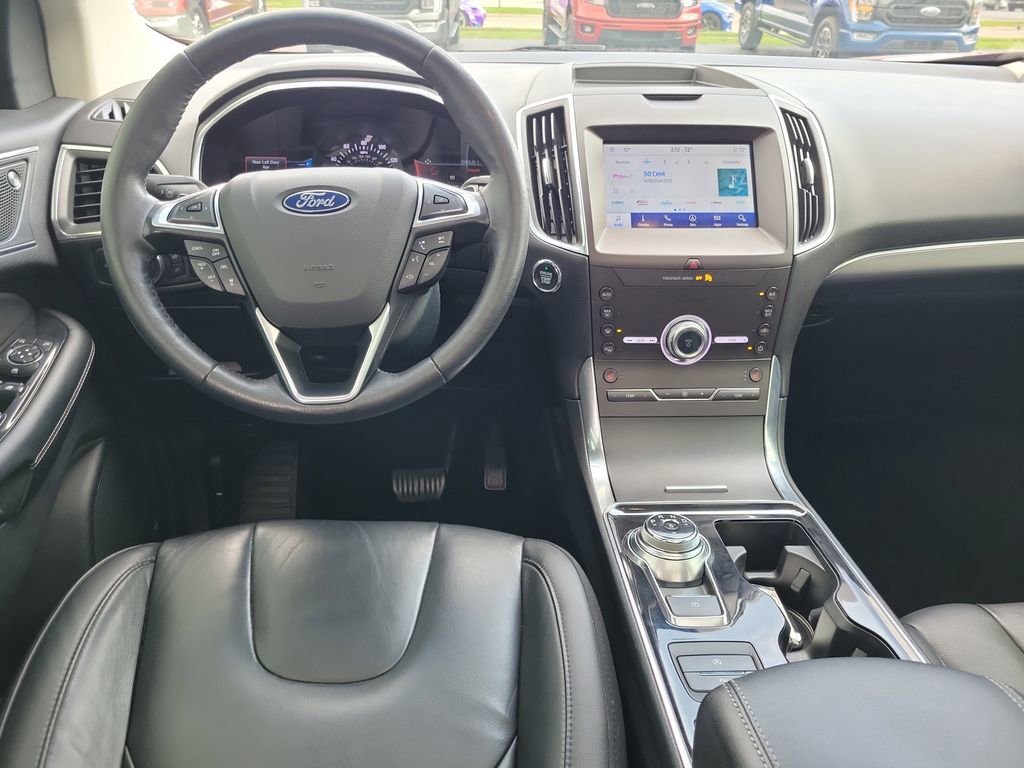 Certified 2020 Ford Edge Titanium AWD/4WD image 12