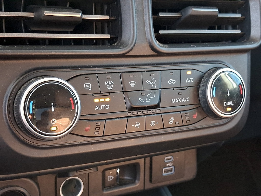 Certified 2023 Ford Maverick Lariat w/ Lariat Luxury Package FWD image 15