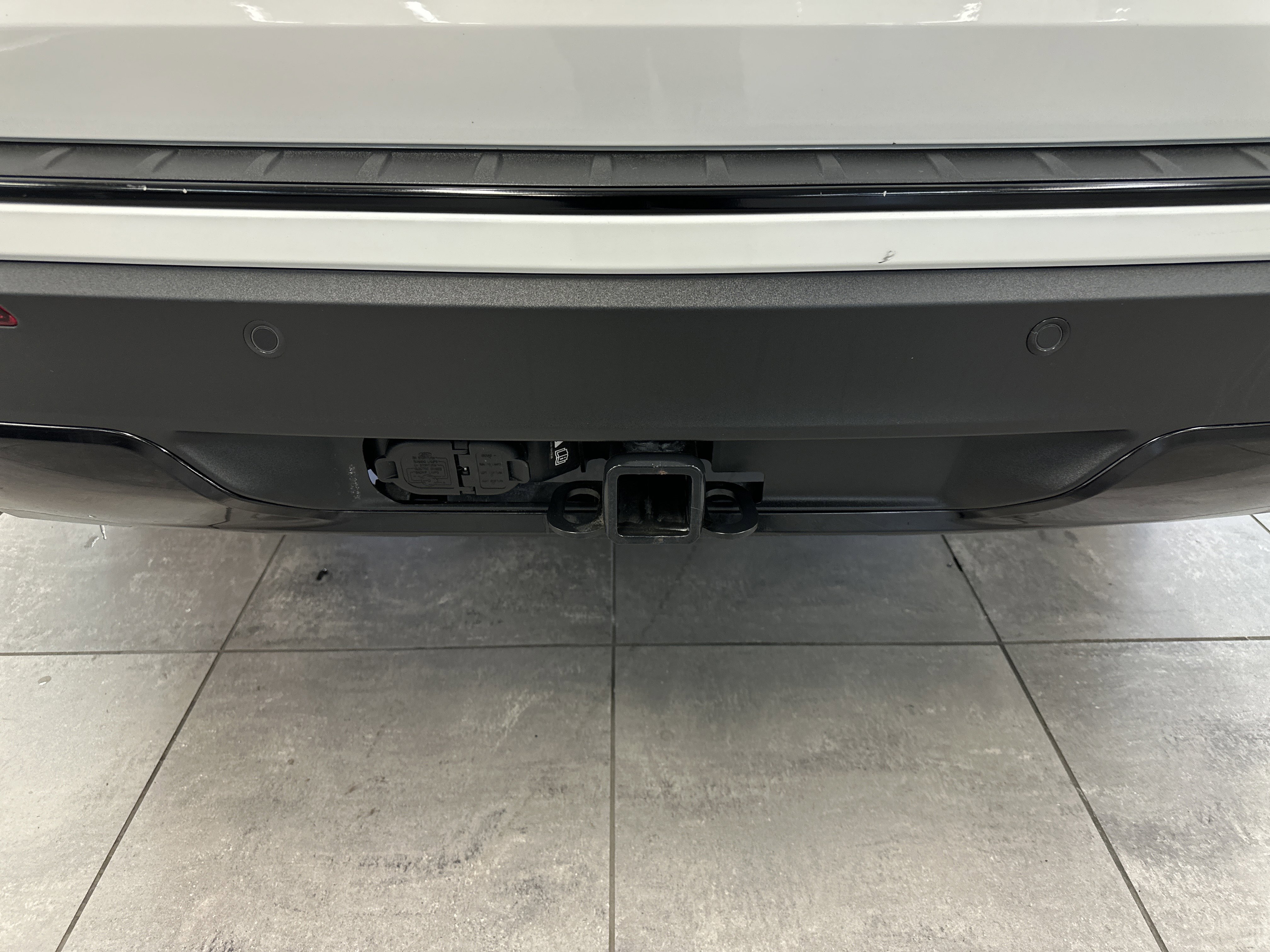 Certified 2023 Ford Explorer ST-Line w/ Class IV Trailer Tow Package image 10