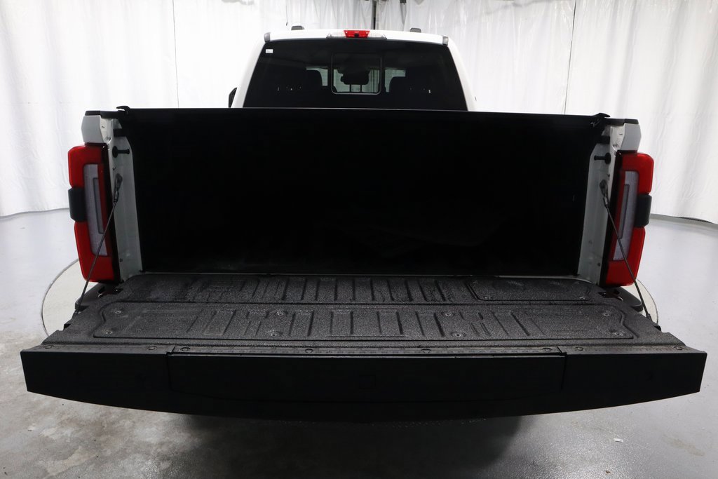 Certified 2024 Ford F250 Limited w/ FX4 Off-Road Package image 17