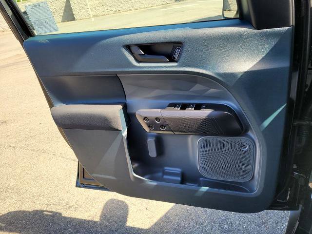 Certified 2024 Ford Maverick XL FWD image 27