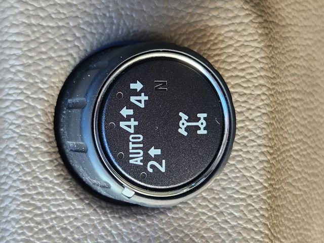 Used 2019 GMC Canyon SLT w/ Driver Alert Package image 26