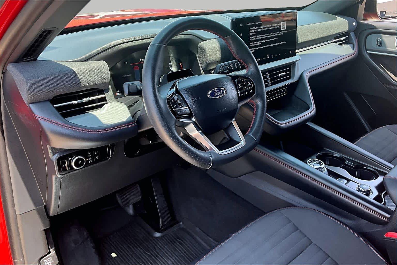Certified 2026 Ford Explorer ST-Line w/ Premium Package RWD image 16