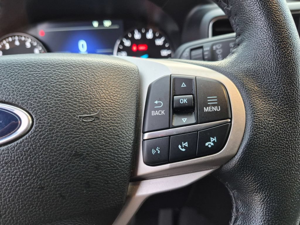 Certified 2023 Ford Explorer XLT w/ Equipment Group 202A AWD/4WD image 18
