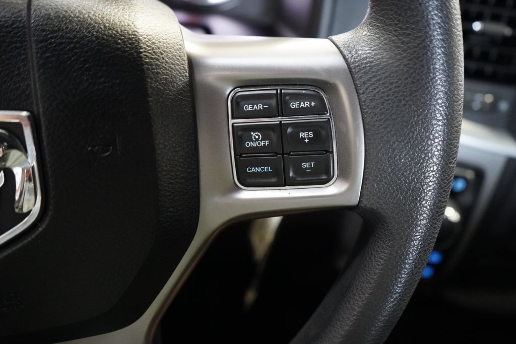 Used 2024 RAM 1500 Warlock AWD/4WD image 30