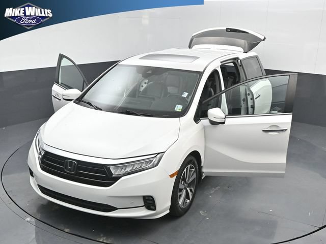 Used 2023 Honda Odyssey Touring image 26