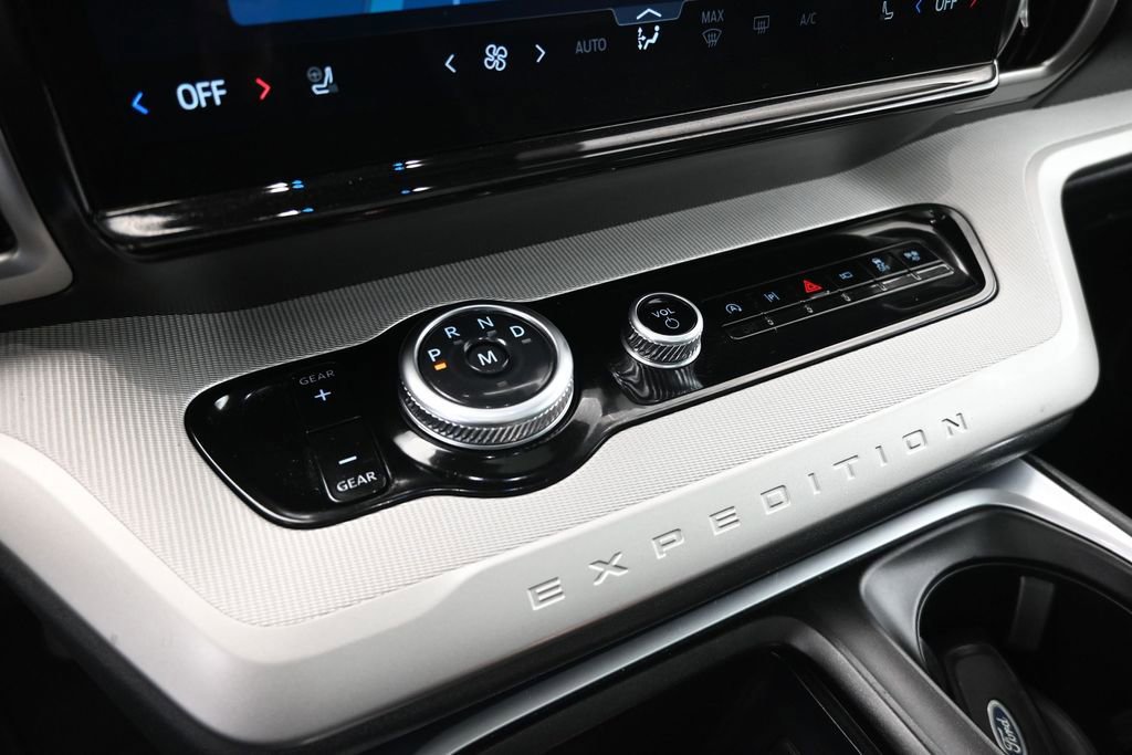 Certified 2025 Ford Expedition Max Active RWD image 18
