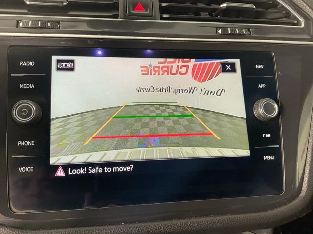 Used 2022 Volkswagen Tiguan SEL R-Line image 24