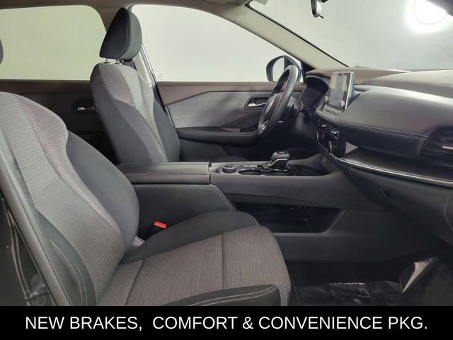 Used 2021 Nissan Rogue SV image 18