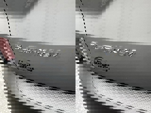 Certified 2024 Ford Escape Platinum image 39