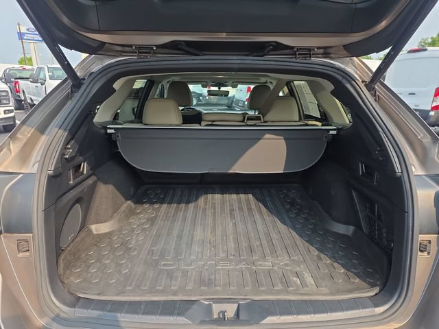 Used 2021 Subaru Outback Limited AWD/4WD image 18