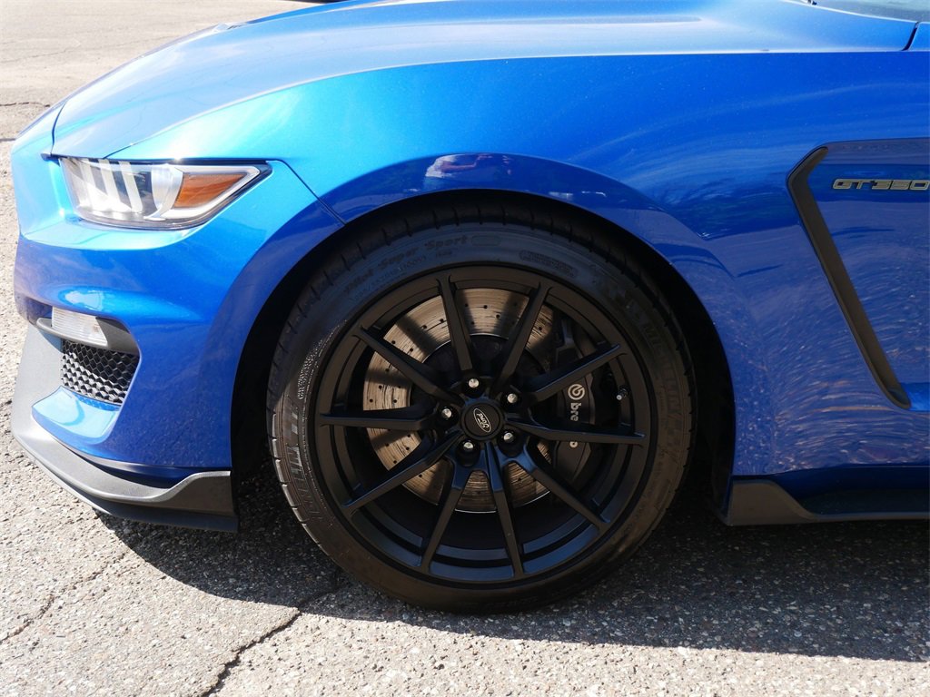 Certified 2017 Ford Mustang Shelby GT350 image 7