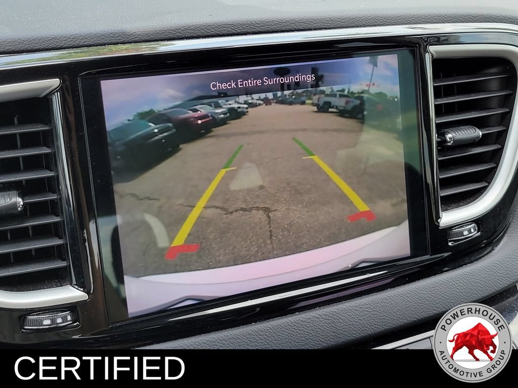 Used 2023 Chrysler Pacifica Touring-L FWD image 27