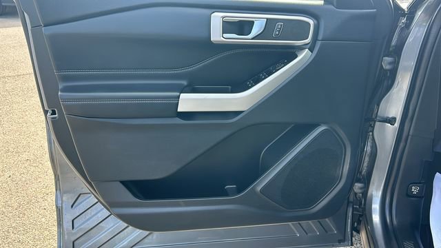 Certified 2022 Ford Explorer XLT image 18