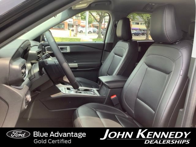 Certified 2023 Ford Explorer XLT w/ Equipment Group 202A AWD/4WD image 11