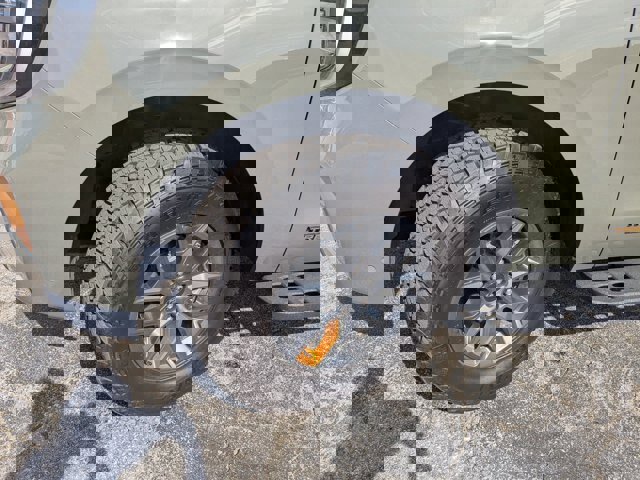 Certified 2025 Ford Expedition Tremor image 11