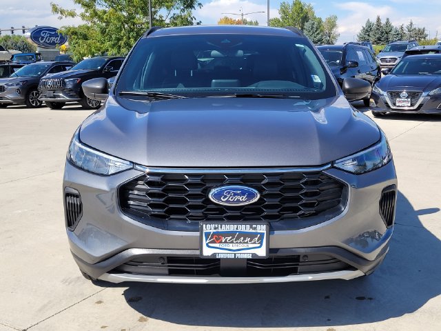Certified 2025 Ford Escape ST-Line AWD/4WD image 5