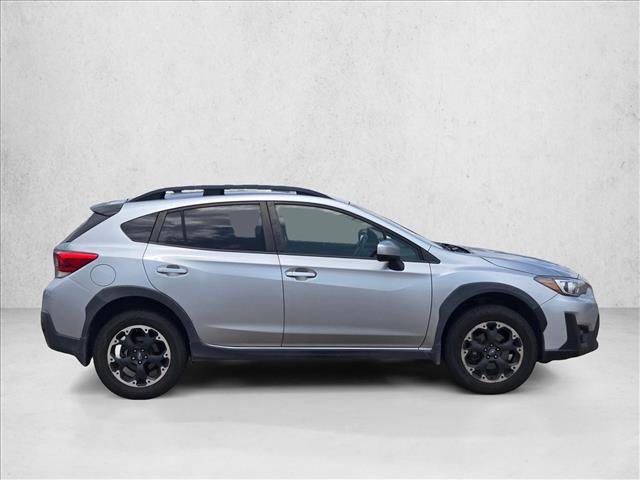 Used 2021 Subaru Crosstrek 2.0i Premium w/ Moonroof Package AWD/4WD image 4