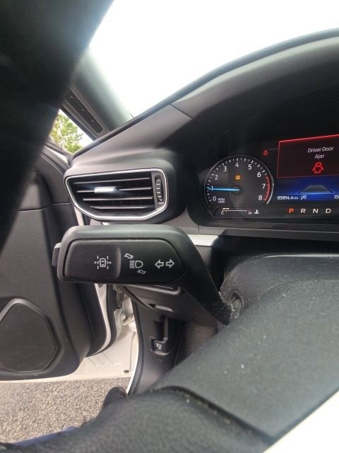 Certified 2021 Ford Explorer XLT w/ Equipment Group 202A AWD/4WD image 21