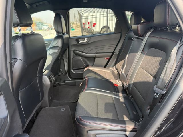 Certified 2025 Ford Escape ST-Line image 10