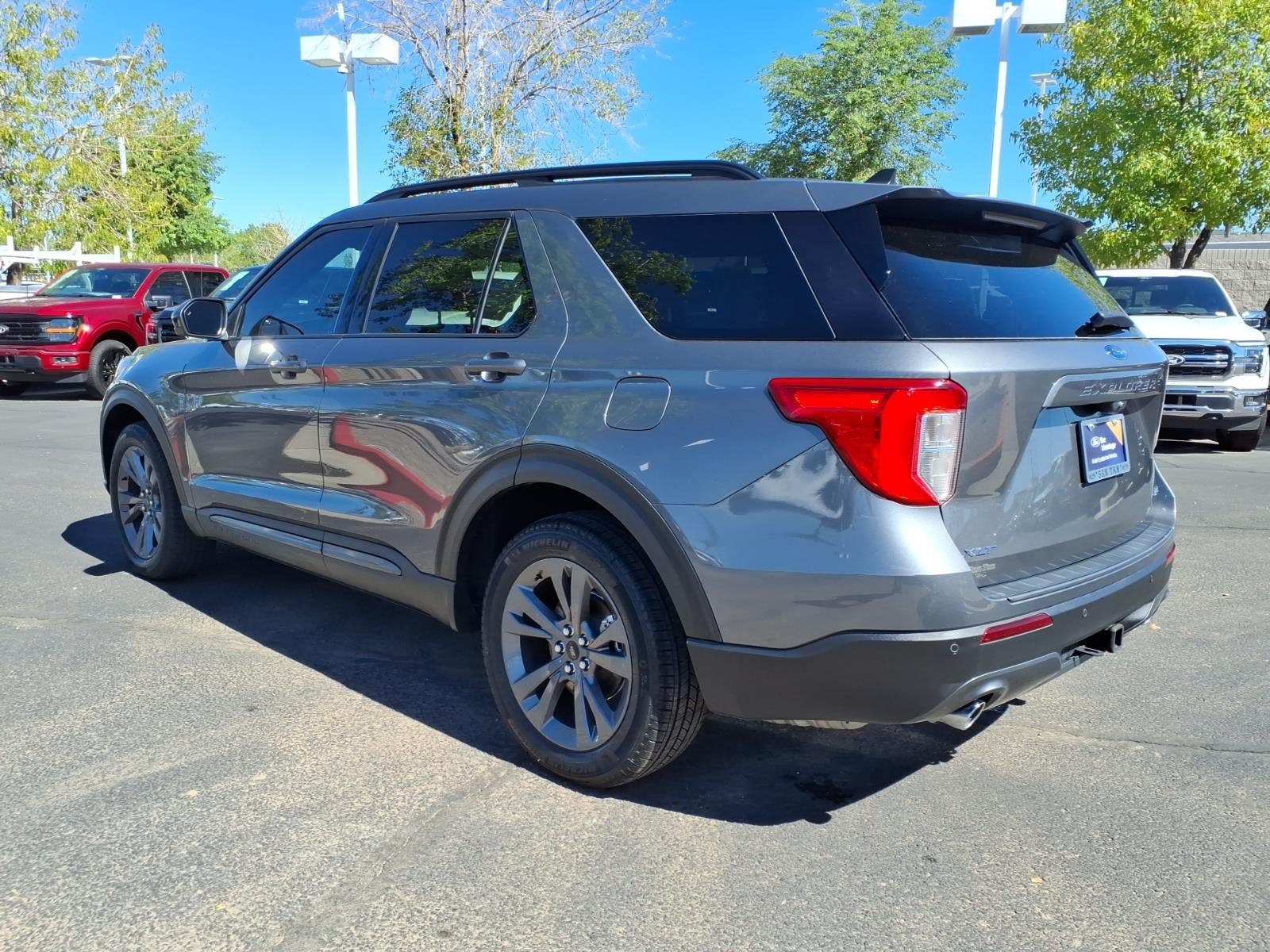 Certified 2023 Ford Explorer XLT w/ Equipment Group 202A AWD/4WD image 6