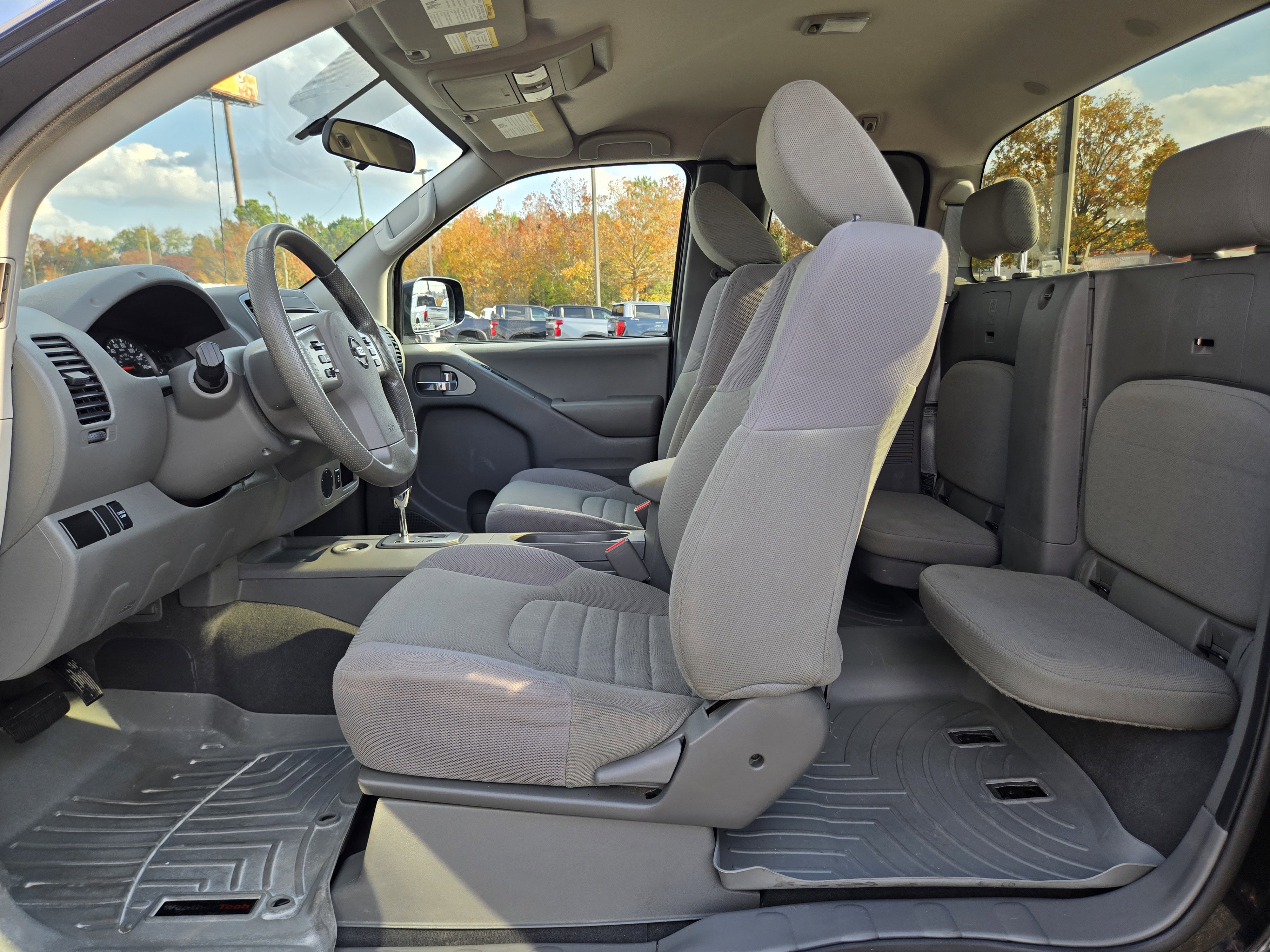 Used 2021 Nissan Frontier S w/ S Utility Package image 16