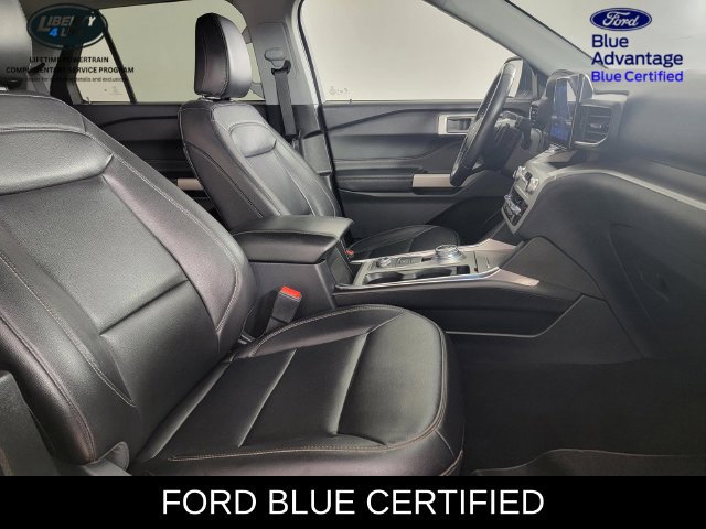 Certified 2021 Ford Explorer XLT w/ Equipment Group 202A AWD/4WD image 17