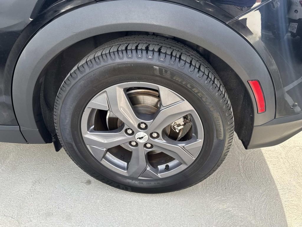 Certified 2023 Ford Mustang Mach-E Select image 7