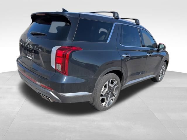 Used 2024 Hyundai Palisade SEL w/ Premium Package image 3