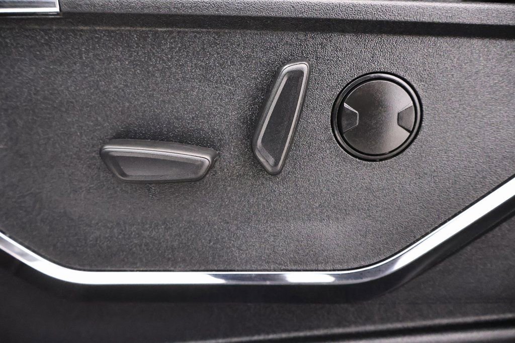 Certified 2024 Ford F350 Lariat w/ Lariat Ultimate Package image 17