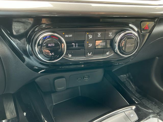 Used 2024 Chevrolet Trax ACTIV image 23