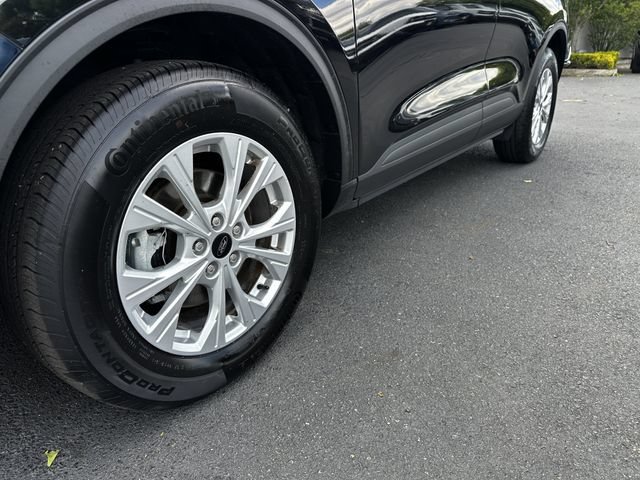 Certified 2023 Ford Escape Active AWD/4WD image 12