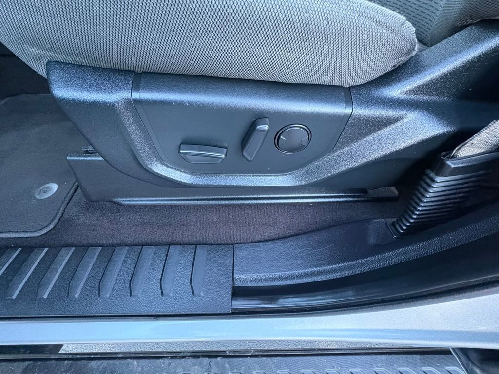 Certified 2020 Ford F150 XLT w/ Equipment Group 302A Luxury image 12