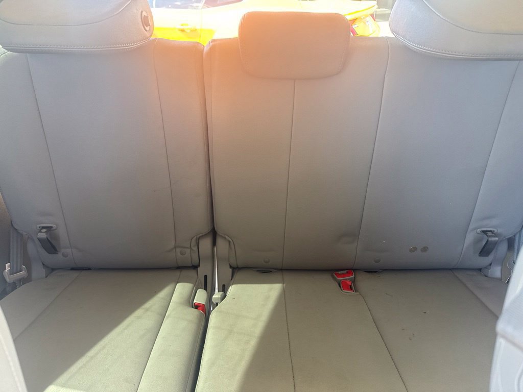 Used 2017 Toyota Sienna Limited FWD image 18