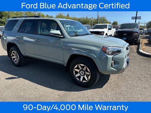 Used 2023 Toyota 4Runner TRD Off-Road Premium w/ Moonroof Package AWD/4WD image 10