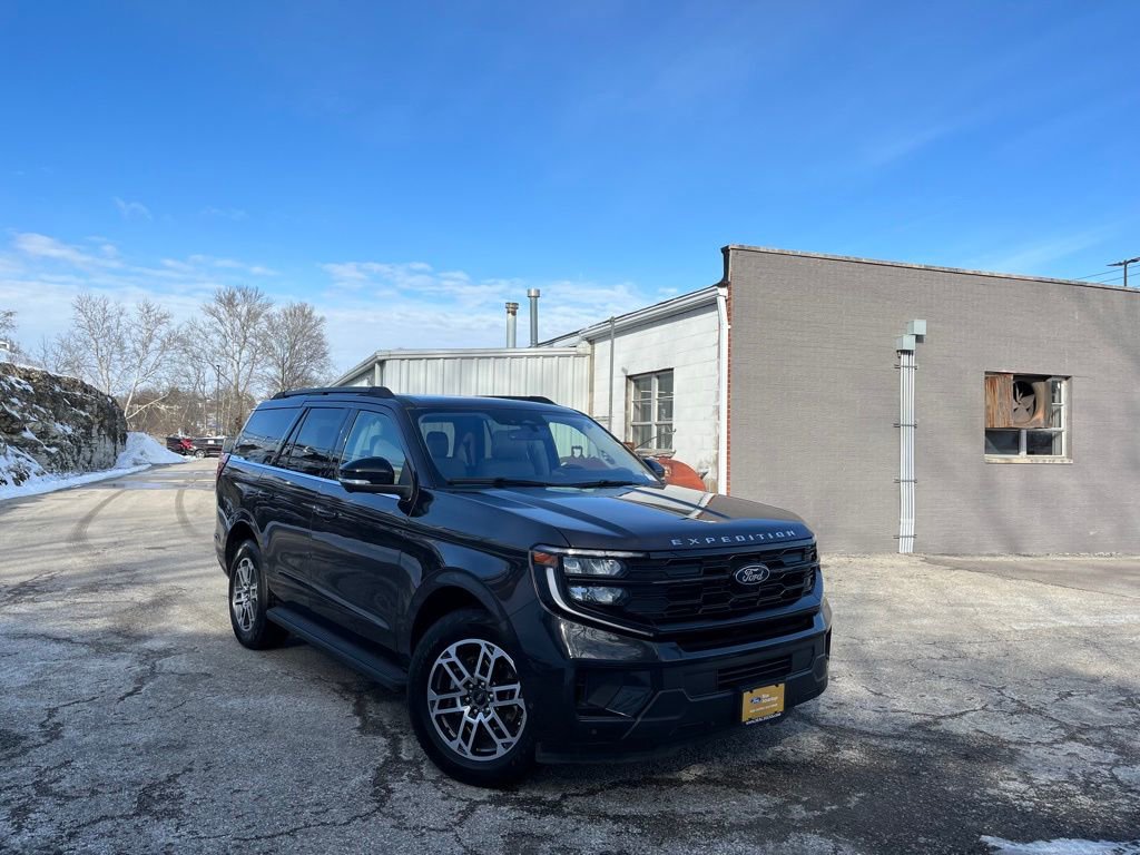 Certified 2025 Ford Expedition Active
