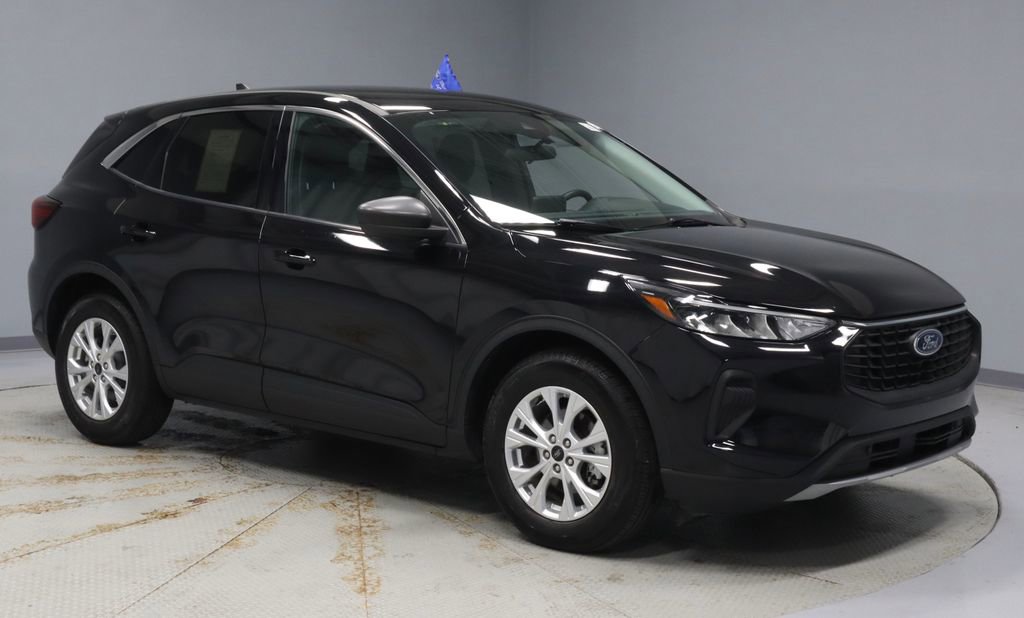 Certified 2024 Ford Escape Active w/ Cold Weather Package